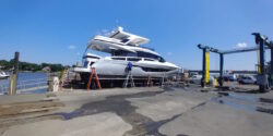 Vinyl-wraps-for-Yachts