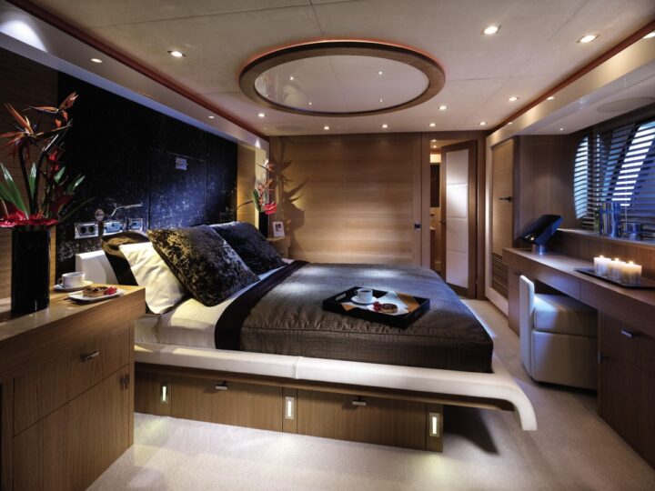 6-Luxury-platform-bed