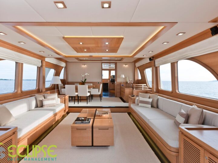 yacht_interior_1